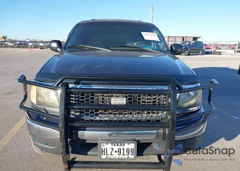 2002 Ford Expedition Xlt from USA, damaged, VIN 1FMRU15W12LA01914